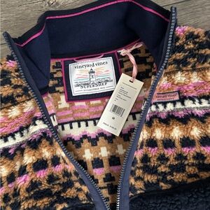 Women’s Vineyard Vines Super Shep Fleece Color: Pink/Navy/Beige Size:M NWT